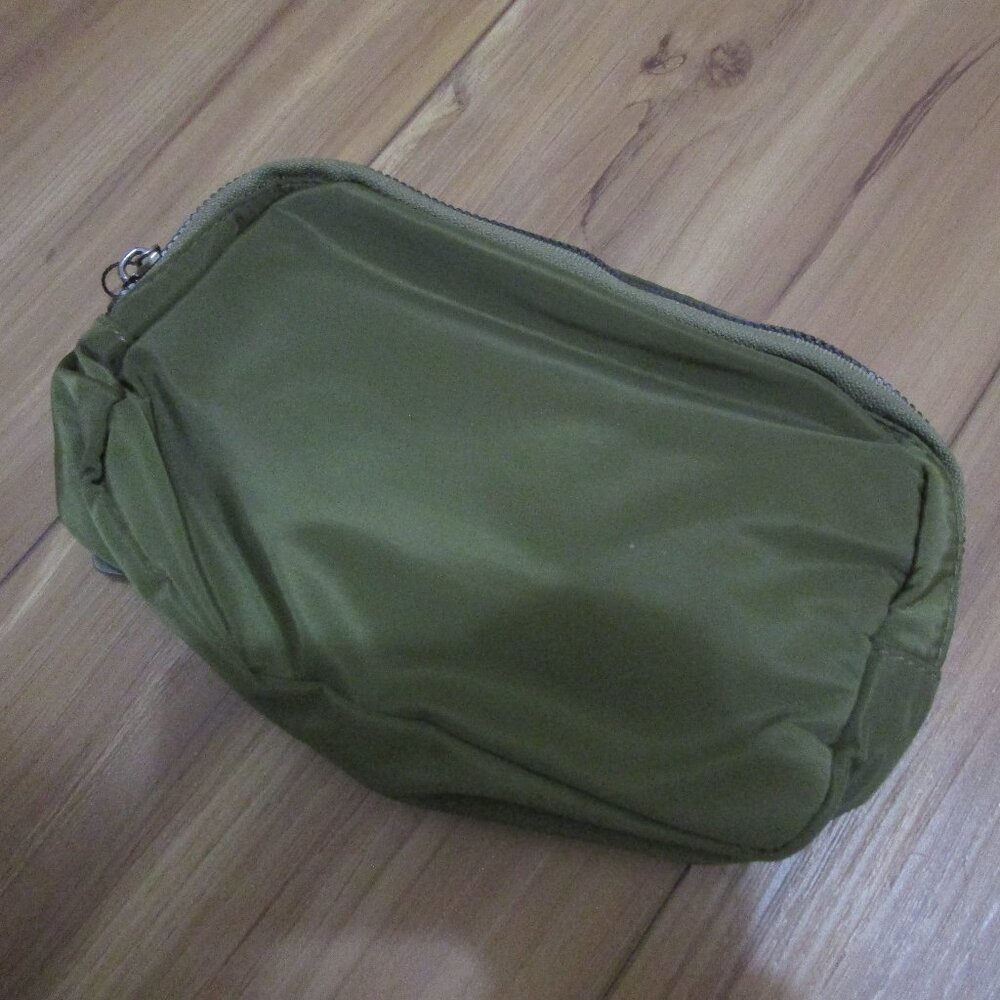 SHEIN shimmer khaki Green Fanny pack belt bag New in package